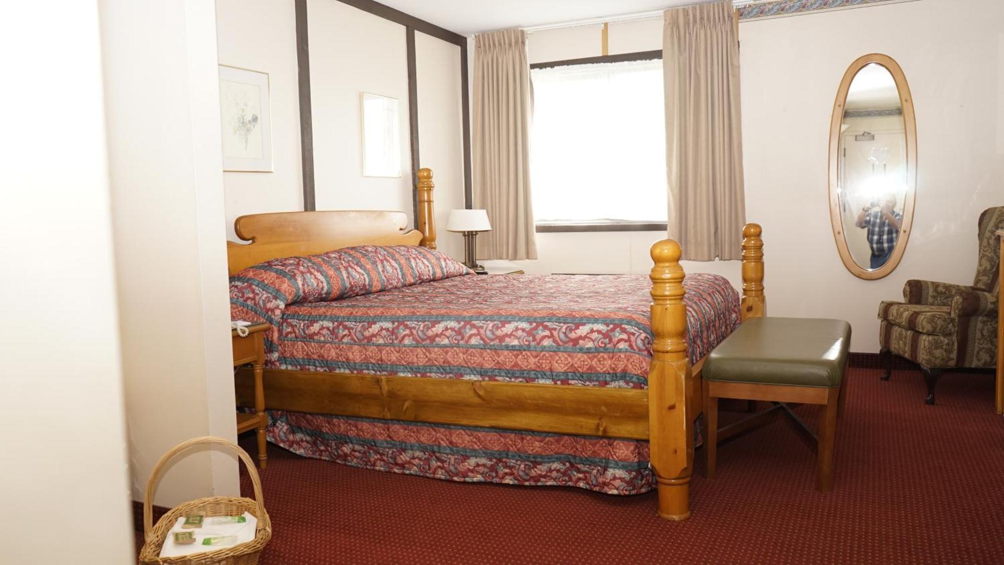 Mcintosh Country Inn & Conference Centre Morrisburg Eksteriør bilde